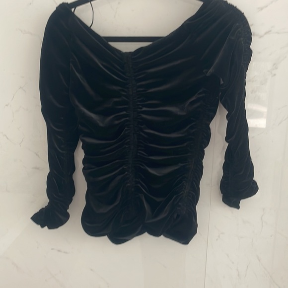 Zara Velvet Scrunch Top - Picture 6 of 8